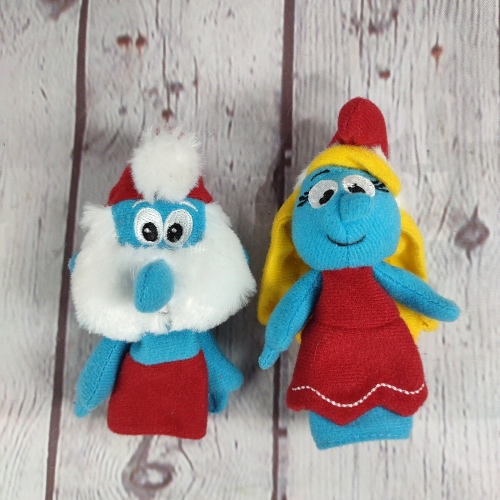 2 Smurf Finger Puppets Plush Toy Smurfette & Papa  2010 Macys Christmas Attire